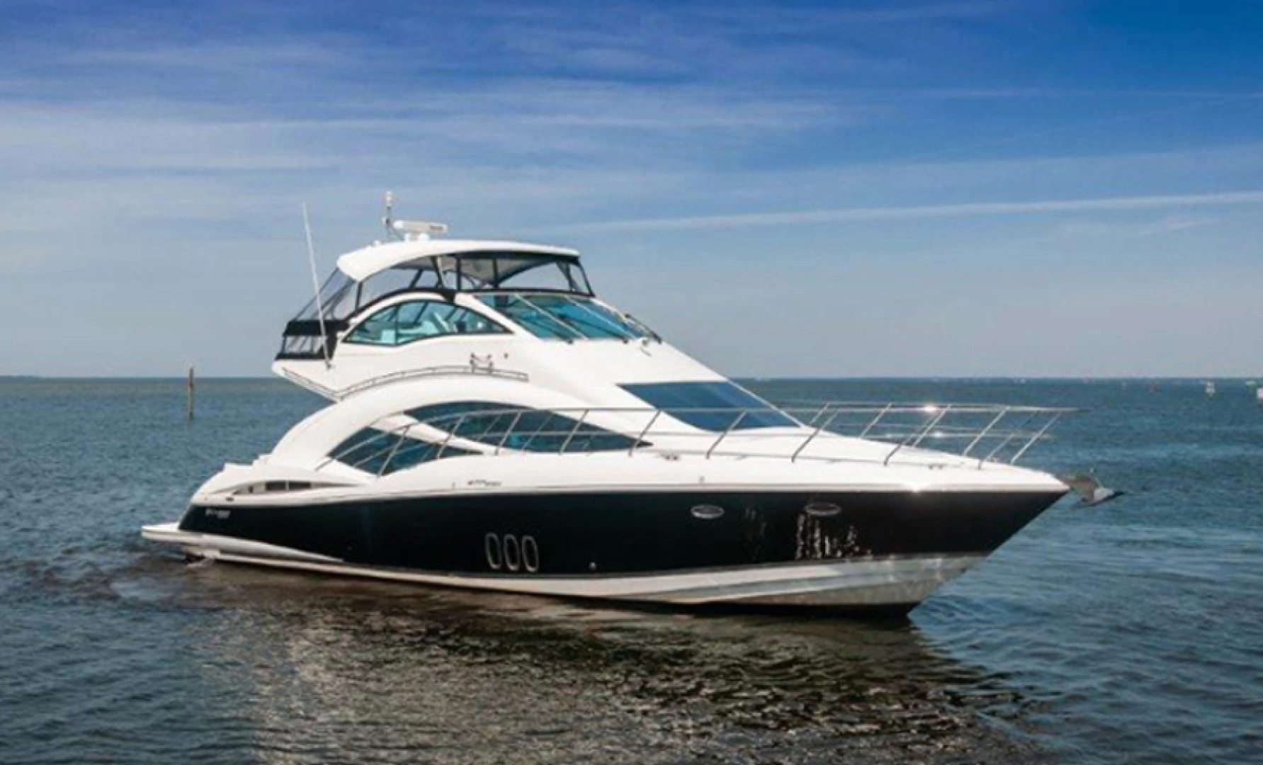 2006 47' Cruisers Yachts photo