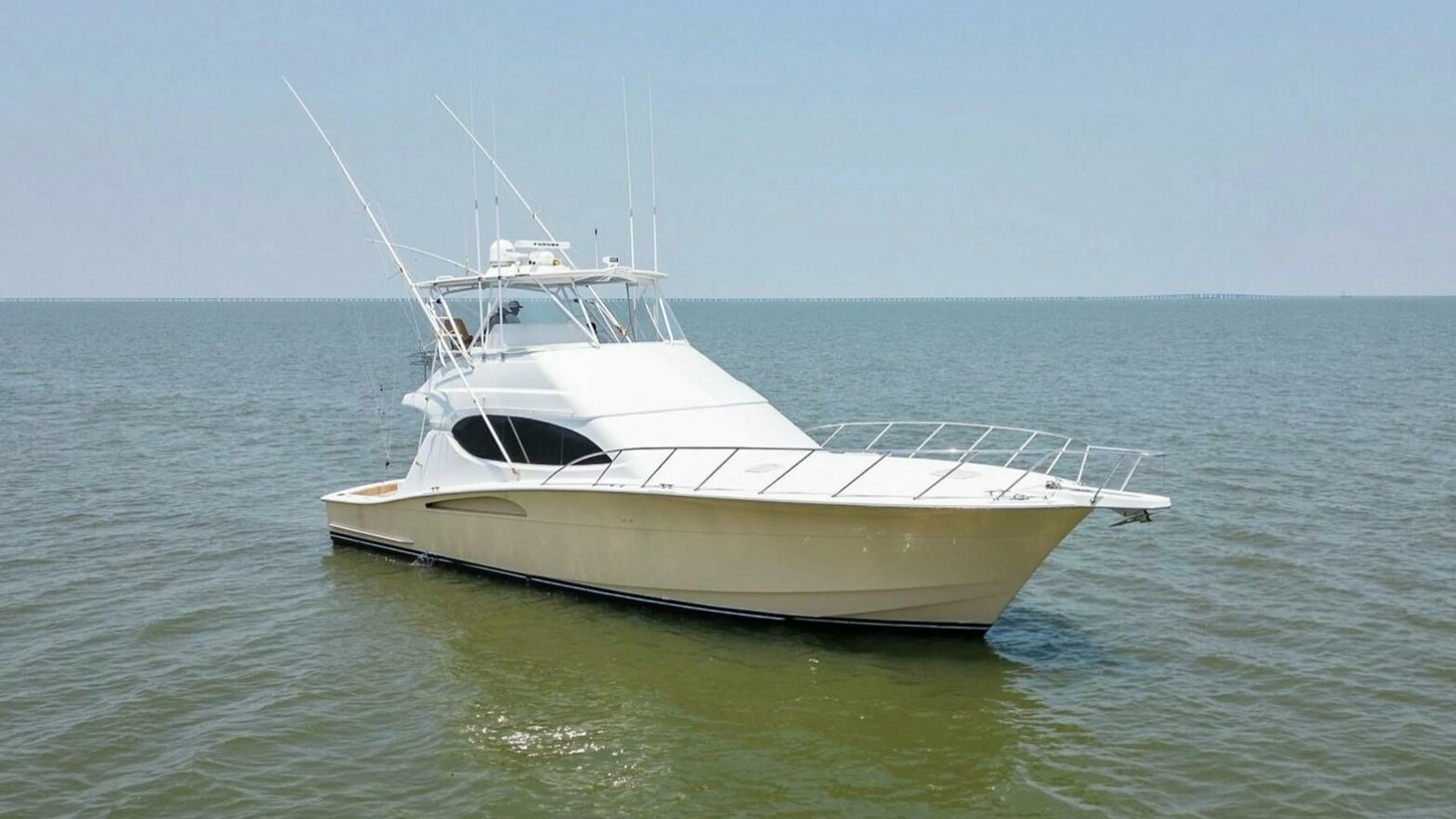 2003 54' Hatteras photo
