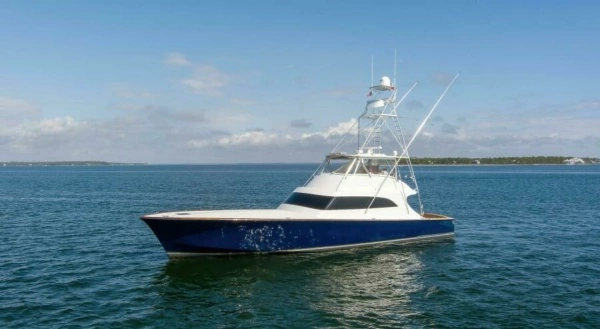 Picture Of: 2004 Ebony Custom Sportfish 65 Convertible Patron