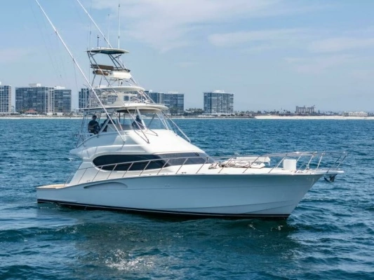 Picture Of: 2004 Hatteras 54 Convertible Reel Ranchin