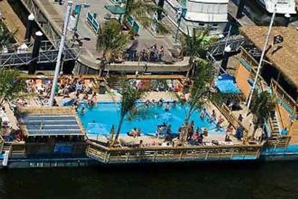 120' Tiki Barge 1987