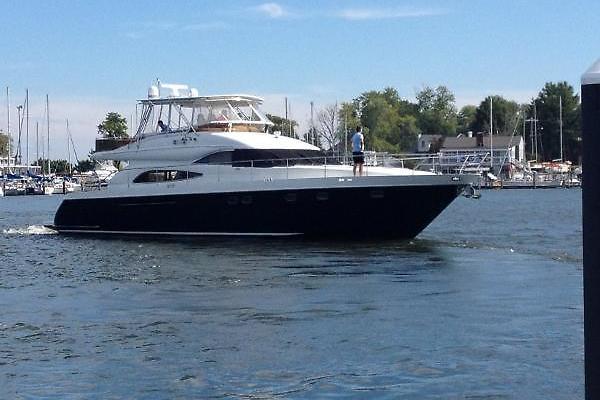 65' 65 MOTOR YACHT 1999