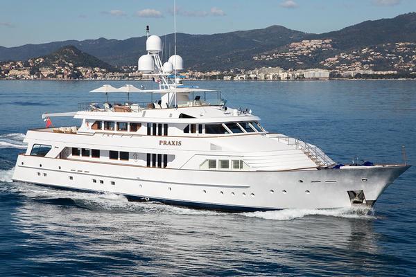 143' Feadship (Holland) Full Displacement Ocean Going 1987