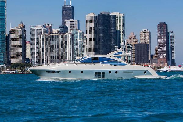 photo of 26NY_62_Azimut_LaDolceVita_WEB_CLEAN-1.jpg