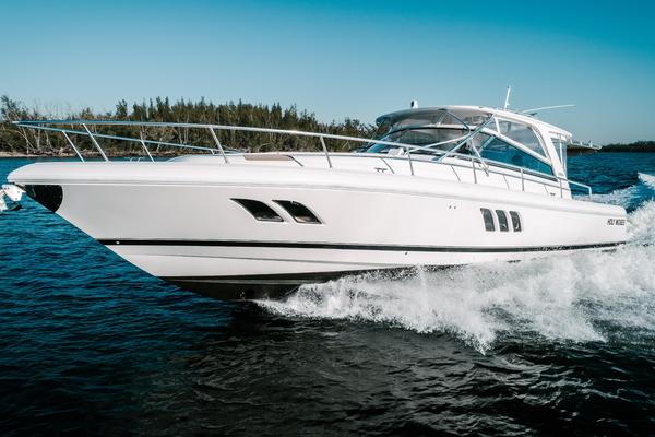 listing for 47' Intrepid 475 Sport Yacht Photo of Profile Port
