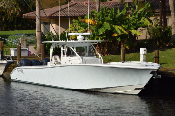 42' Yellowfin 42 Offshore 2014