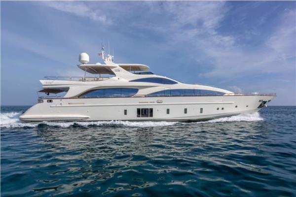 listing for 105' Azimut Grande photo of 105' Azimut Grande 2012