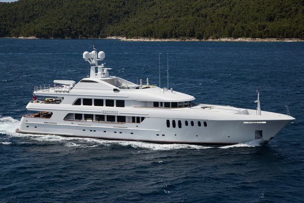 180' Trinity Yachts 2005