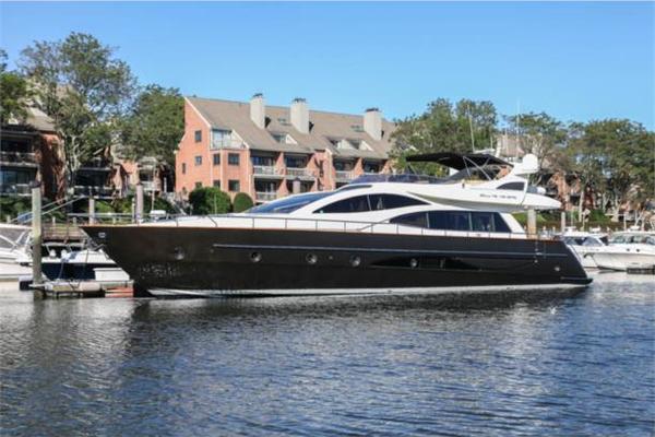 75' Riva Motor Yacht Photo of Dealership
