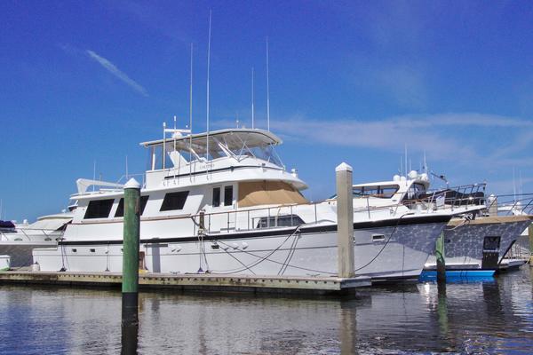 information for model 70 Cockpit Motor Yacht photo of 70' Hatteras 70 Cockpit Motor Yacht 1982