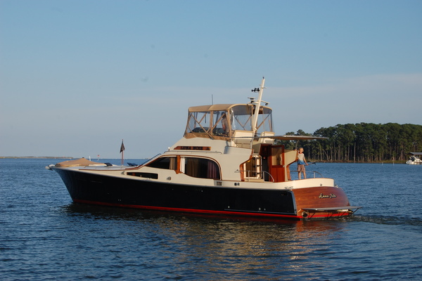 information on Cheoy Lee 52Midnight Lace, Luna Noir photo of 52' Cheoy Lee 52Midnight Lace 1981