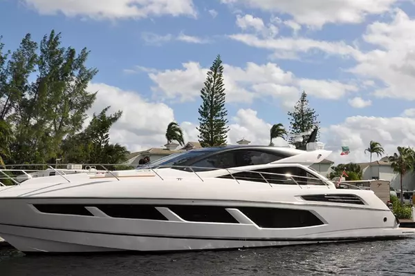 Picture Of: 2018 Sunseeker Predator 