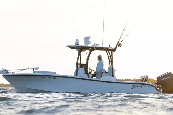 Picture Of: 2025 Yellowfin 26 Hybrid 