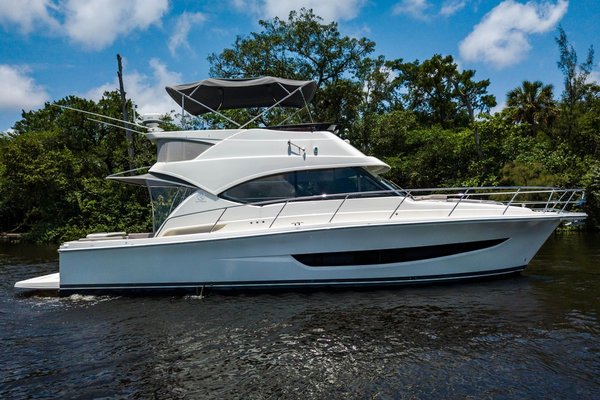 2019 Riviera 395 SMY