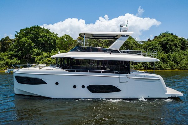 2020 Absolute 52 NAVETTA