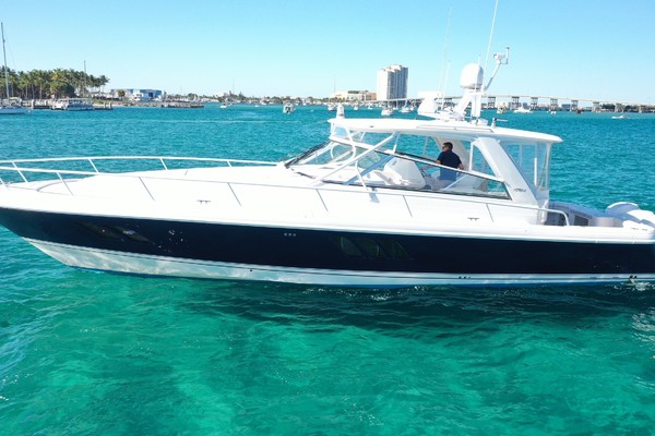 2010 Intrepid 475 SY