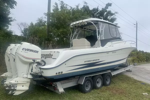 Picture Of: 2007 Hydra-Sports 3300 VX 