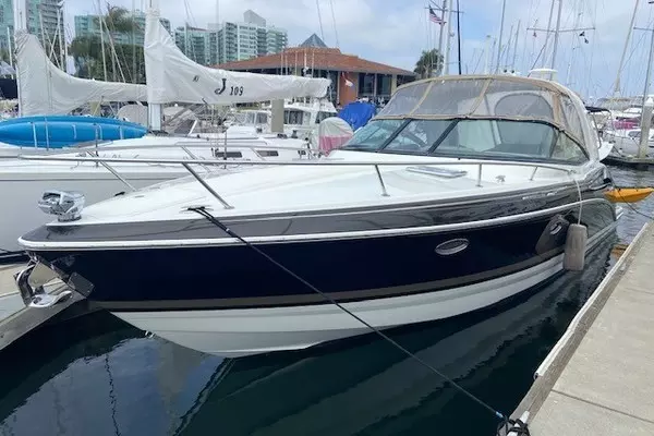 Picture Of: 2017 Formula 350 Sun Sport 