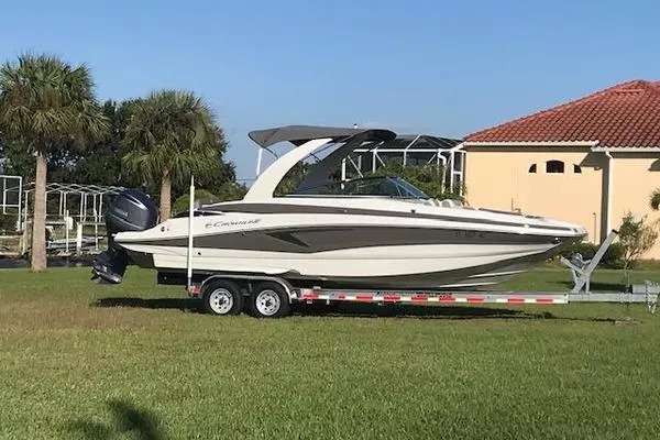 Picture Of: 2019 Crownline E275XS 