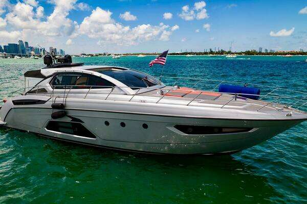 Picture Of: 2013 Azimut Atlantis D PADRON