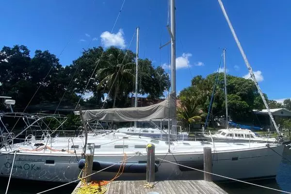 Picture Of: 2004 Beneteau 473 