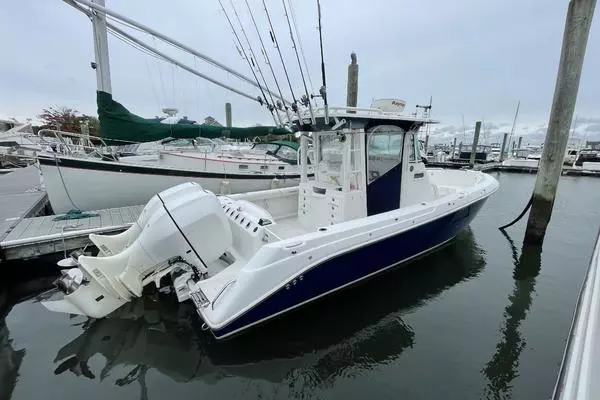 Picture Of: 2007 Everglades 290 Pilot 