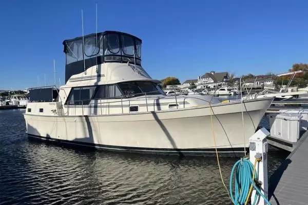 Picture Of: 1988 Mainship Nantucket Sea K Sister