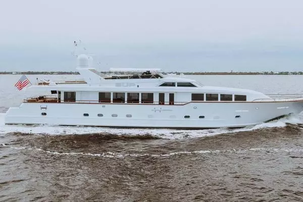 Picture Of: 1995 Broward Raised Pilothouse 