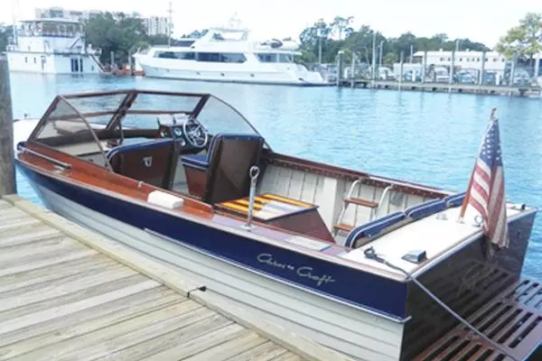 Picture Of: 1963 Chris-Craft Sportsman Frog Hair