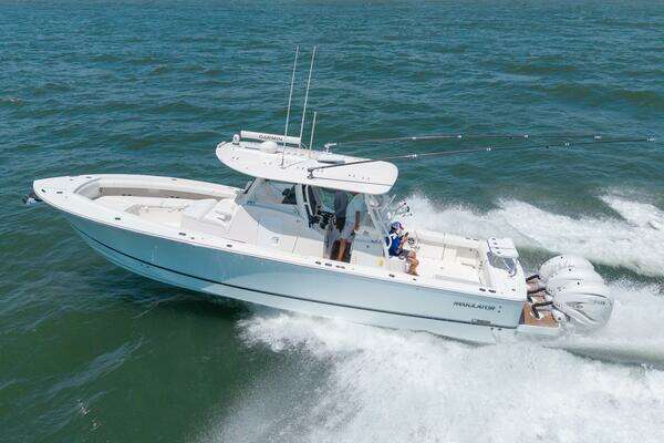 Picture Of: 2022 Regulator  Reel Shore