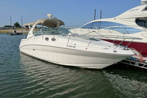 Picture Of: 2005 Sea Ray Sundancer 320 Making Memories