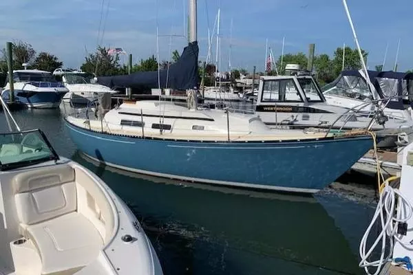 Picture Of: 1972 C&C 30 MK I INVICTUS