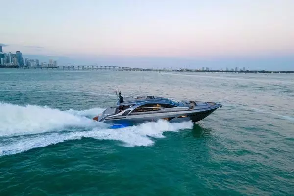 Picture Of: 2021 Pershing 8X 