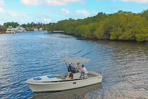 Picture Of: 2019 Strike 26 Center Console 