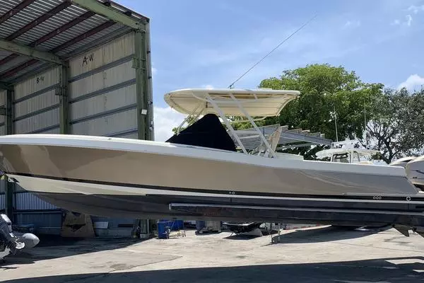 Picture Of: 2017 Chris-Craft 34 Catalina 