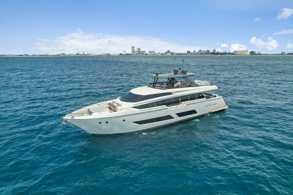 Picture Of: 2021 Ferretti Yachts 850 