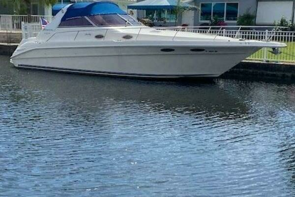 Picture Of: 1997 Sea Ray 330 Sundancer 