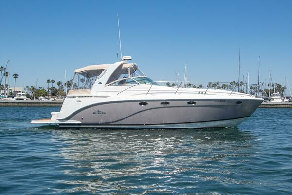 Picture Of: 2008 Rinker 40 Express Cruiser No Name
