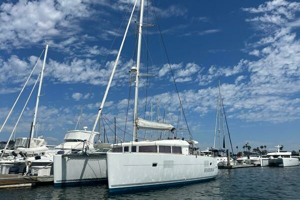 Picture Of: 2016 Lagoon 400 S2 Shaiyonat