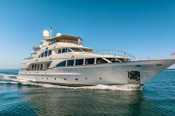 Picture Of: 2009 Benetti Benetti Classic 120 BUNTY