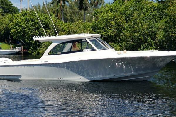 Picture Of: 2021 Southport 33 DC Nauti Nole