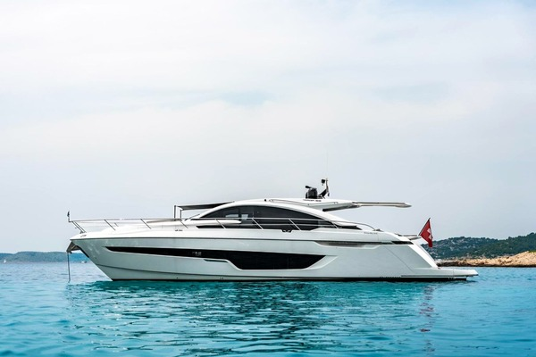 Picture Of: 2019 Fairline  NOROADER