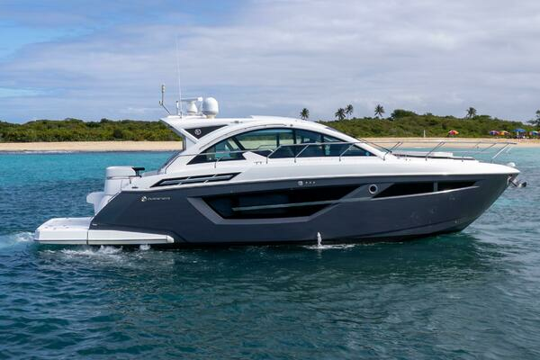 Picture Of: 2019 Cruisers Yachts 50 Cantius Macaco