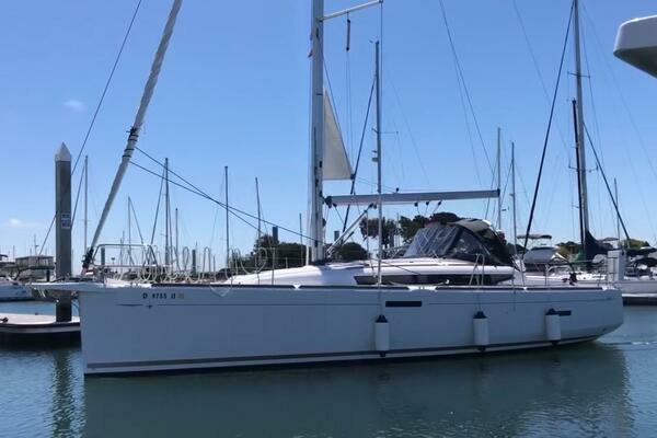 Picture Of: 2020 Jeanneau 389 Deep Blue