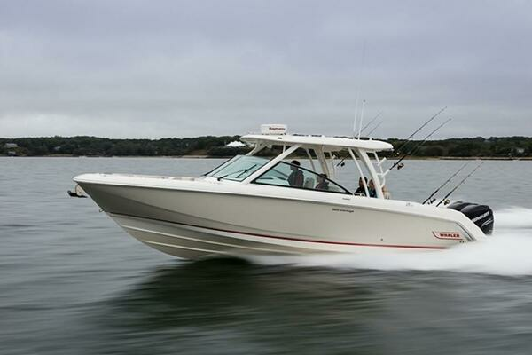 Picture Of: 2021 Boston Whaler 32 Vantage NO NAME
