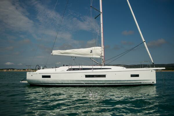 Picture Of: 2026 Beneteau Oceanis 40.1 