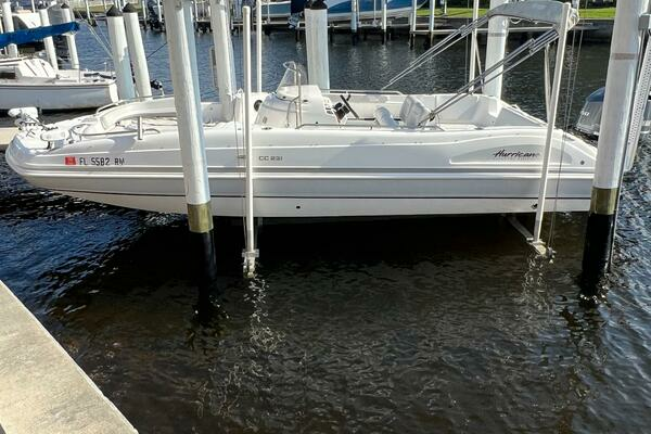 Picture Of: 2017 Hurricane CC 231 