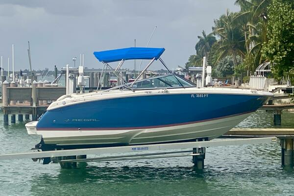 Picture Of: 2016 Regal 22 Fasdeck 