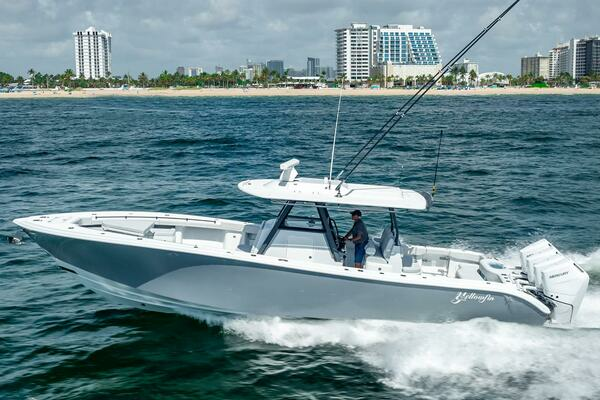 Picture Of: 2025 Yellowfin 39 Offshore 