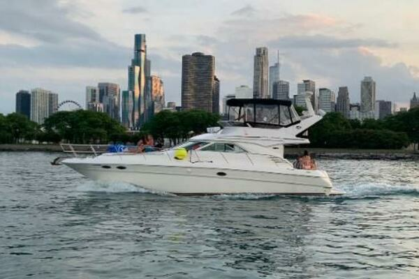 Picture Of: 2001 Sea Ray 400 Sedan Bridge 40 Sea Ray Sedan Bridge / 2001